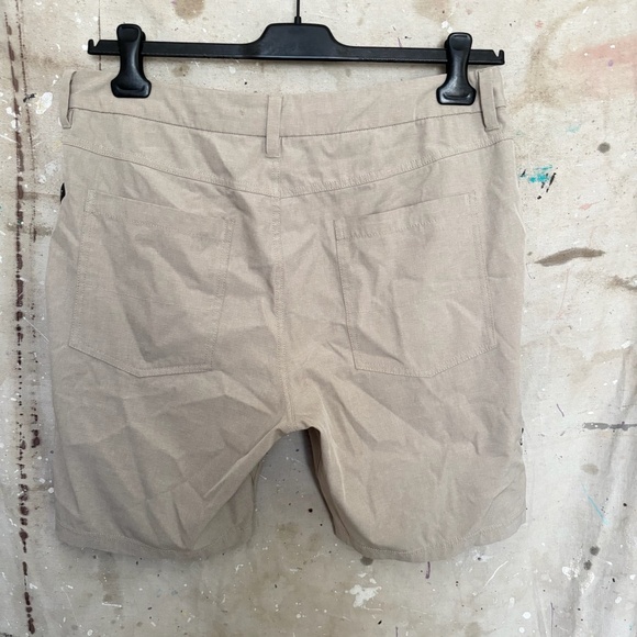 Lot of Two Roark Explorer 2.0 Shorts - Picture 7 of 8